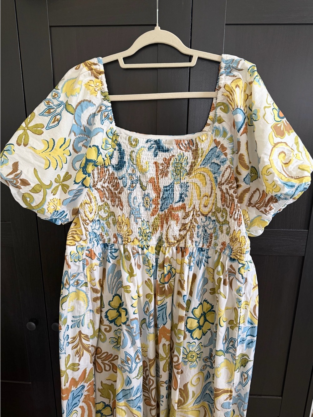 Floral Puff Sleeve Maxi Dress in White & Blue Like New - Picture 2 of 4